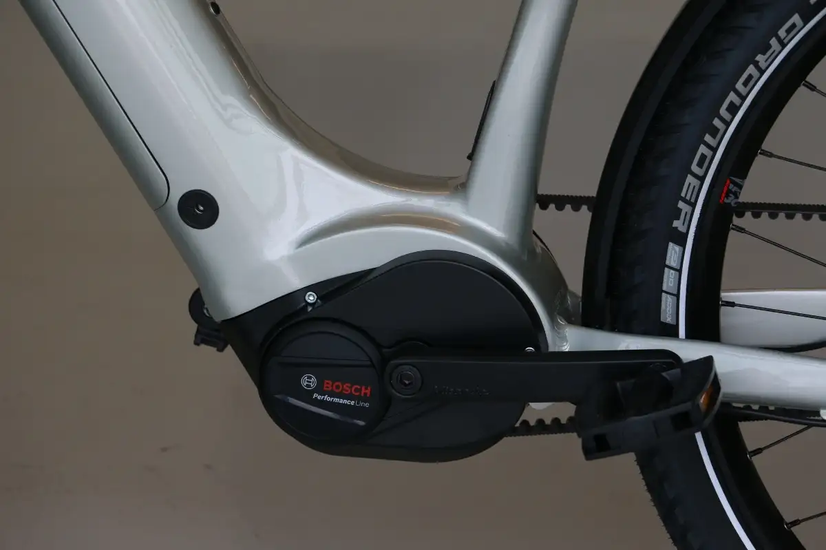 Vélo électrique Urban Jungle Barrio 3.0 Perf CX